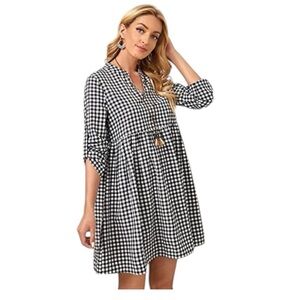 Elegant Black and White Gingham Long Sleeve Dress
